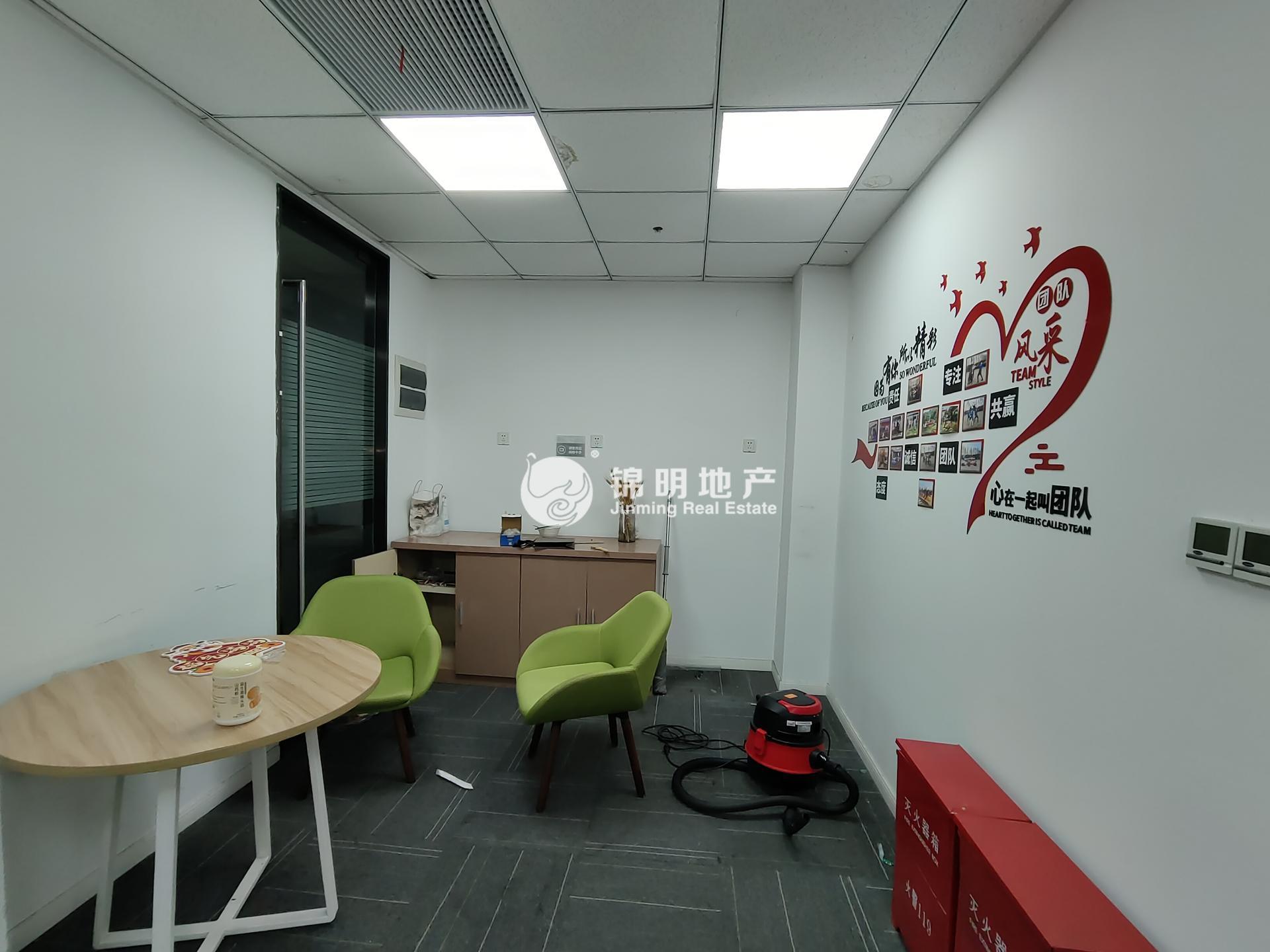 张江世和商务中心155平米写字楼出租